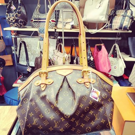 Louis Vuitton modello Tivoli GM in Canvas Monogram e pelle di Vacchetta