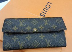 Portafoglio Louis Vuitton ‘Sarah’, in tela monogram marrone
